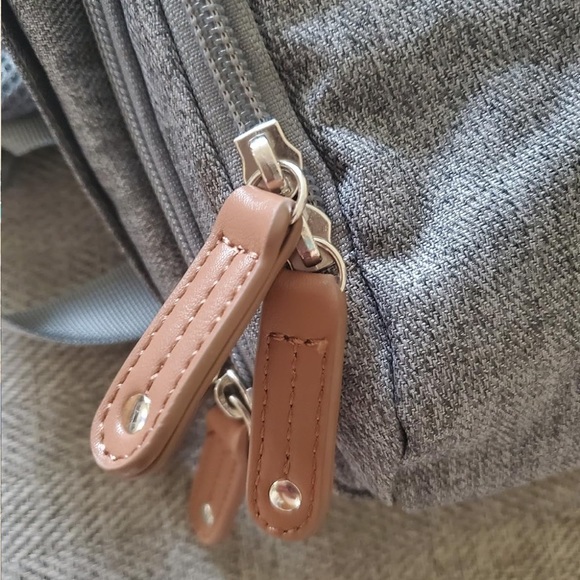 ❌SOLD❌RUVALINO Diaper Bag Backpack, Baby Changing Bags, Large Capacity - Picture 2 of 10